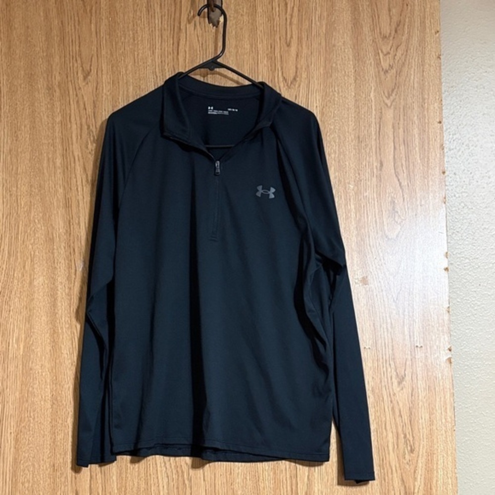 Under Armour Midnight Black Quarter Zip Pullover
